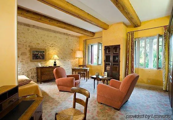 Auberge De Noves Domaine Du Deves Francia